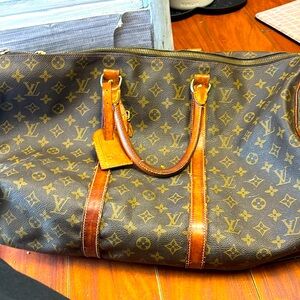 Louis Vuitton Vintage Travel Bag Classic!!